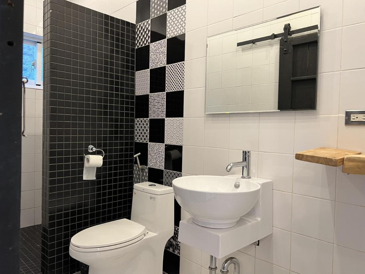 Ferienwohnung Huatian Yilu Xiulin Exterior foto